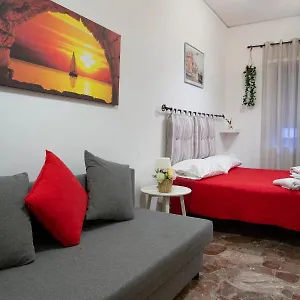 https://central-station-guest-house.hotels-amalfi.com