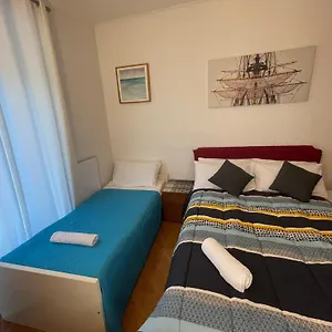 https://holiday-colosseum.it-romehotels.com
